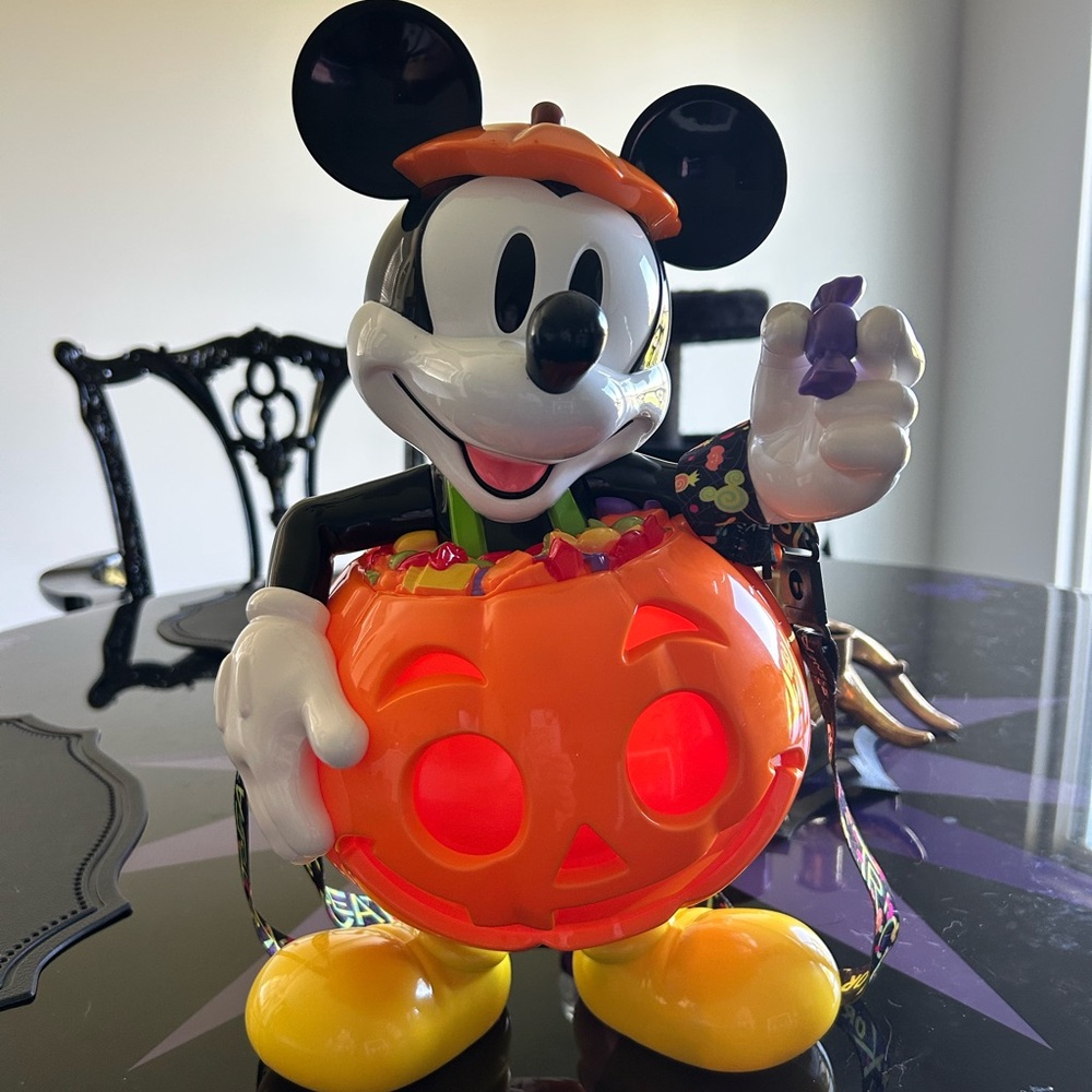 MNSSHP 2024 Mickey Popcorn Bucket